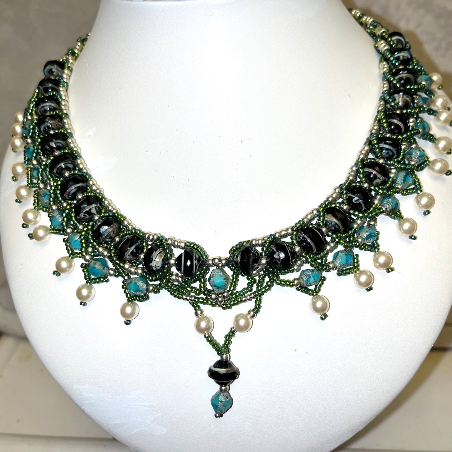 Edwardian inspired collar -jet and green colourway