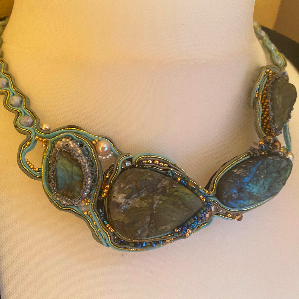 Collar necklace with Labradorite and Soutache